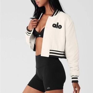 NWT Alo Cropped G.O.A.T. Jacket